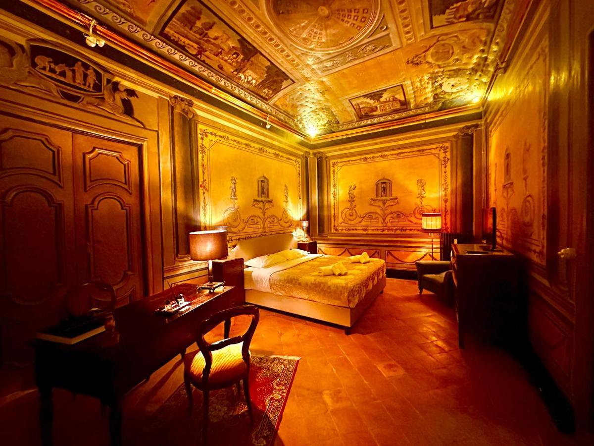 Casa Santangelo Suites ซาแลร์โน ภายนอก รูปภาพ