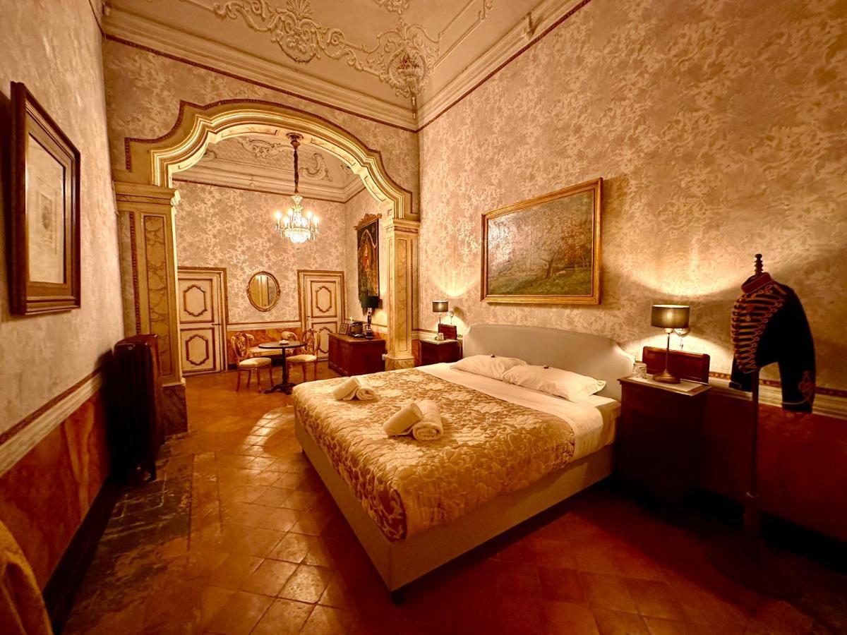 Casa Santangelo Suites ซาแลร์โน ภายนอก รูปภาพ