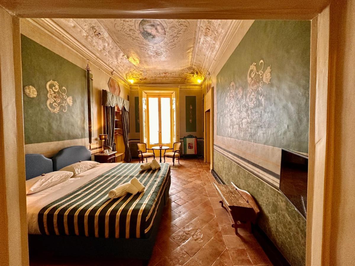 Casa Santangelo Suites ซาแลร์โน ภายนอก รูปภาพ
