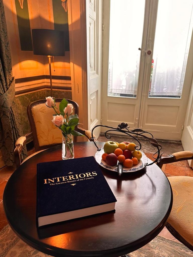Casa Santangelo Suites ซาแลร์โน ภายนอก รูปภาพ